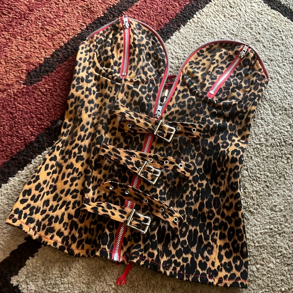 Vintage cheetah print corset top.